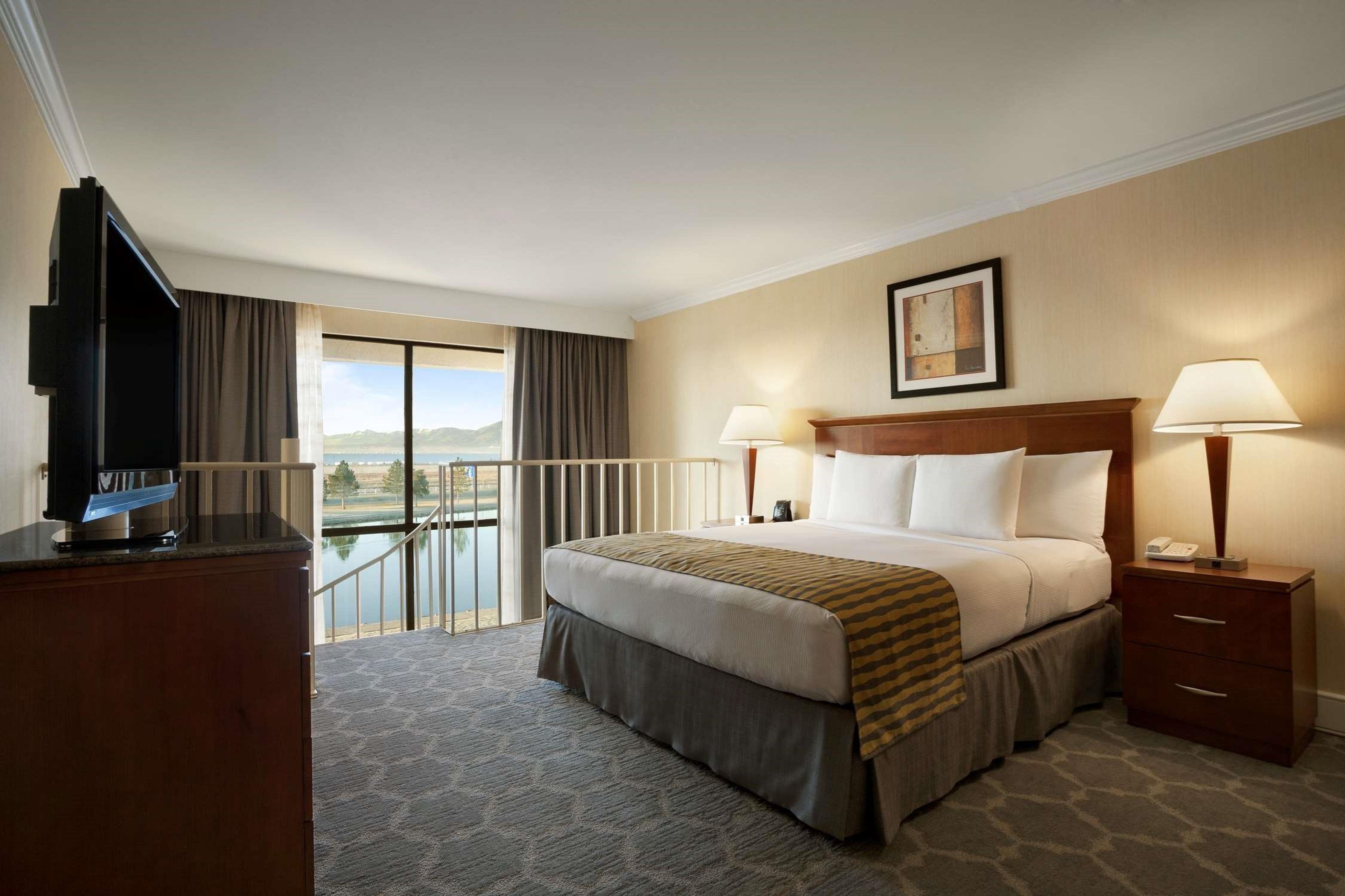 Doubletree By Hilton Hotel Salt Lake City Airport Exteriör bild